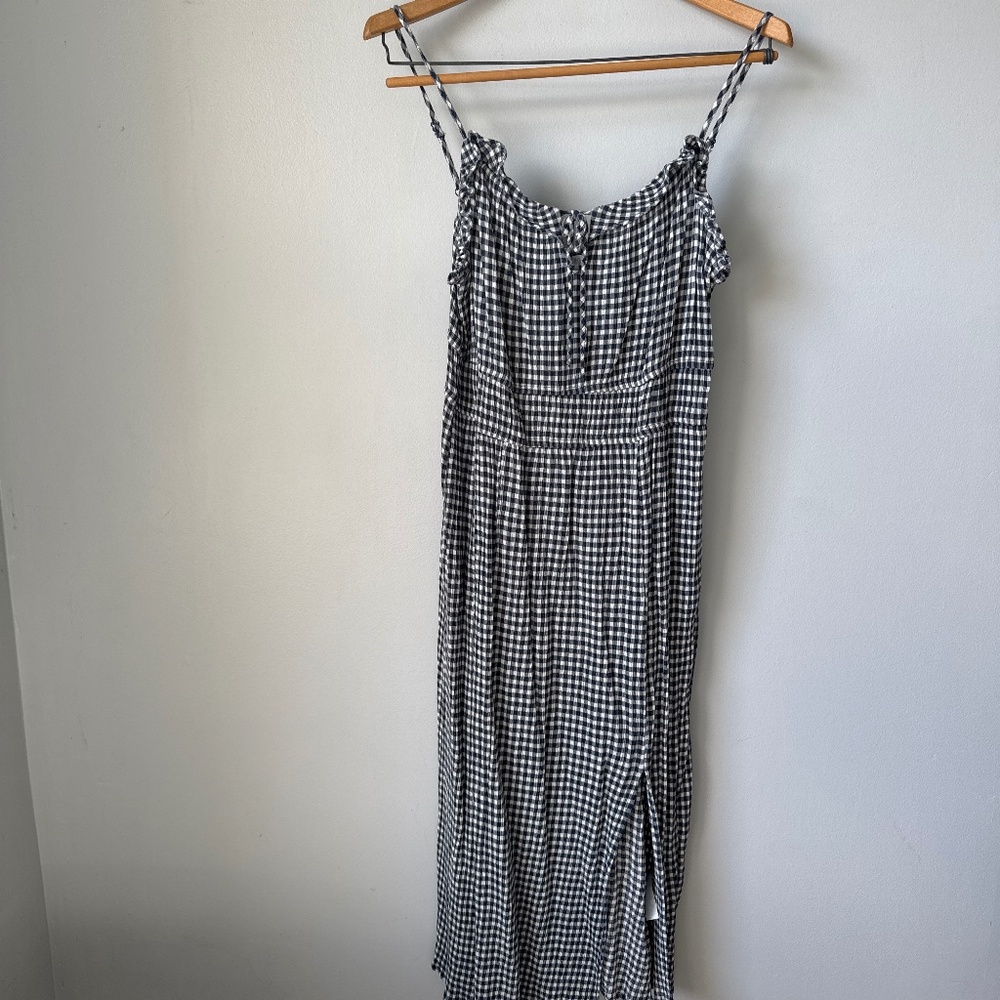 Market and Spruce Nama sweetheart midi  gingham dress